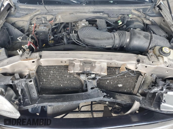 2001 Ford F-150 XLT with VIN 1FTRW07L11KB49920, listed as a Copart auction lot 62122775 with 227,175 mi miles and Salvage title. Bid and sale history available at DreamBid. Image 11.