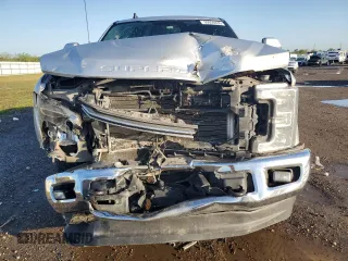 2019 Ford Super Duty F-250 SRW XL with VIN 1FT7W2BT0KED63288, listed as a Copart auction lot 50050435 with 234,096 mi miles and Salvage Title. Bid and sale history available at carsss.com. Image 9.