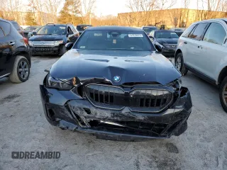 2024 BMW 5 Series 530i xDrive with VIN WBA53FJ09RCP91572, listed as a Copart auction lot 41979975 with 0 mi miles and Salvage Title. Bid and sale history available at carsss.com. Image 5.