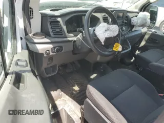 2021 Ford Transit Cargo z VIN 1FTBR1Y85MKA45072, wystawiony jako Copart lot #60415095 z przebiegiem 54 814 mil mil oraz Szkoda całkowita • Salvage title. Historia ofert i sprzedaży dostępna na DreamBid. Obrazek 8.