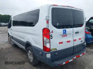 2016 Ford Transit XL z VIN 1FBZX2ZM8GKA69297, wystawiony jako IAAI lot #42689356 z przebiegiem 192 432 mil mil oraz . Historia ofert i sprzedaży dostępna na DreamBid. Obrazek 3.