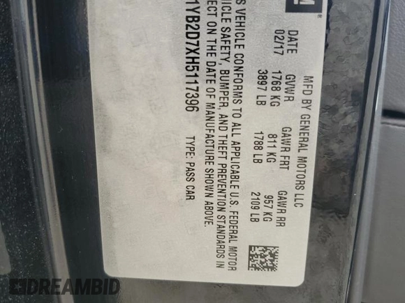 2017 Chevrolet Corvette 1LT z VIN 1G1YB2D7XH5117396, wystawiony jako Copart lot #52410255 z przebiegiem 31 357 mil mil oraz Szkoda całkowita • Salvage title. Historia ofert i sprzedaży dostępna na DreamBid. Obrazek 12.