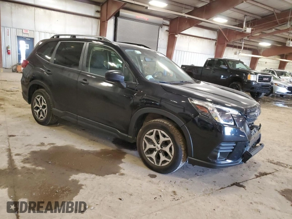 2022 Subaru Forester Premium z VIN JF2SKADC7NH498768, wystawiony jako Copart lot #50500395 z przebiegiem 31 695 mil mil oraz Czysty tytuł • Clean title. Historia ofert i sprzedaży dostępna na DreamBid. Obrazek 4.