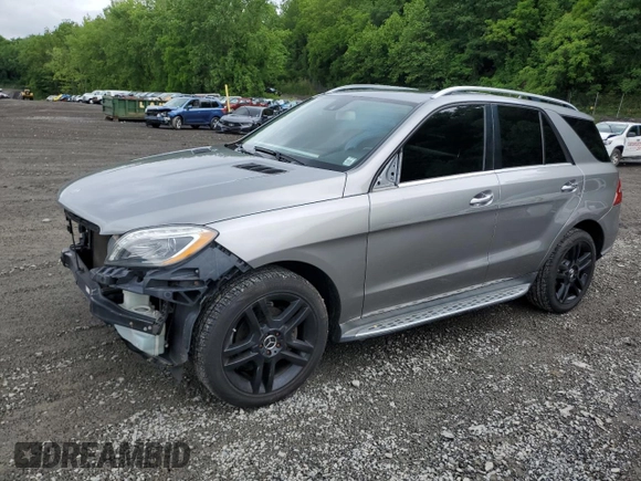 2014 Mercedes-Benz M 350 z VIN 4JGDA5HB4EA422660, wystawiony jako Copart lot #60016525 z przebiegiem 142 392 mil mil oraz Szkoda całkowita • Salvage title. Historia ofert i sprzedaży dostępna na DreamBid. Obrazek 1.