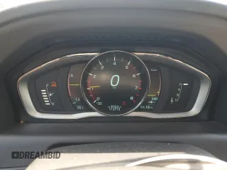 2014 Volvo XC60 R-Design Premier Plus with VIN YV4902DZ7E2555600, listed as a Copart auction lot 48865515 with 112,712 mi miles and Salvage Title. Bid and sale history available at DreamBid. Image 9.