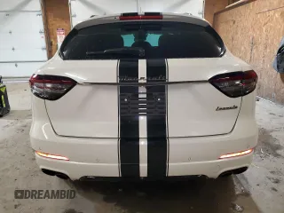 2022 Maserati Levante GT with VIN ZN661XUA1NX400262, listed as a Copart auction lot 76985893 with 8,614 mi miles. Bid and sale history available at carsss.com. Image 6.