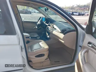 2001 BMW X5 3.0i with VIN WBAFA53511LM90036, listed as a IAAI auction lot 42028287 with 155,625 mi miles. Bid and sale history available at carsss.com. Image 5.
