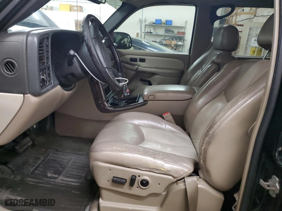 2007 Chevrolet Silverado 1500 Classic LT1 with VIN 2GCEK13Z971101553, listed as a Copart auction lot 84607484 with 205,845 mi miles and Salvage Title. Bid and sale history available at carsss.com. Image 7.