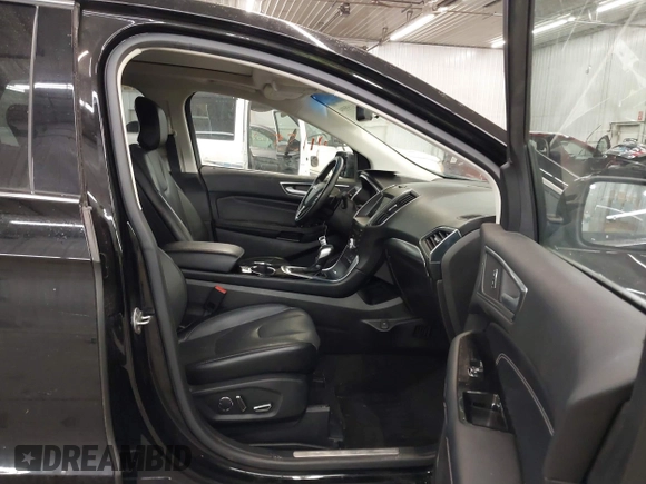 2018 Ford Edge Titanium with VIN 2FMPK4K86JBB72760, listed as a IAAI auction lot 41155594 with 83,338 mi miles. Bid and sale history available at carsss.com. Image 5.
