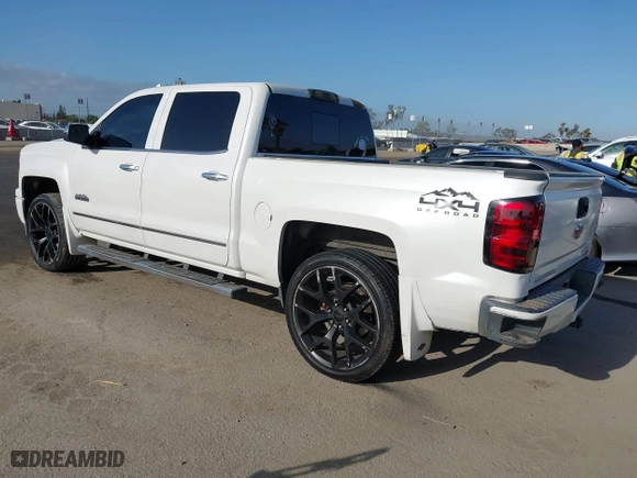 2015 Chevrolet Silverado 1500 High Country with VIN 3GCUKTEC6FG204564, listed as a IAAI auction lot 41953511 with 130,341 mi miles. Bid and sale history available at carsss.com. Image 3.