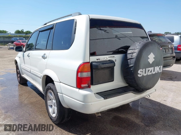 2003 Suzuki XL-7 Touring with VIN JS3TX92V934104149, listed as a IAAI auction lot 41911536 with 140,199 mi miles. Bid and sale history available at carsss.com. Image 3.