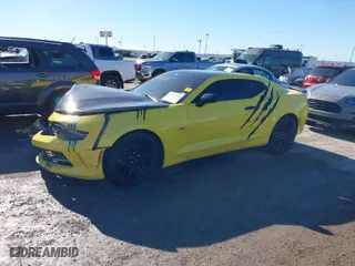 2018 Chevrolet Camaro 1LT with VIN 1G1FB1RS8J0124087, listed as a IAAI auction lot 40828528 with 67,073 mi miles. Bid and sale history available at carsss.com. Image 15.