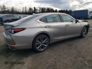 2021 Lexus ES with VIN 58AGZ1B10MU099163, listed as a Copart auction lot 86969034 with 12,612 mi miles and Salvage Title. Bid and sale history available at carsss.com. Image 3.