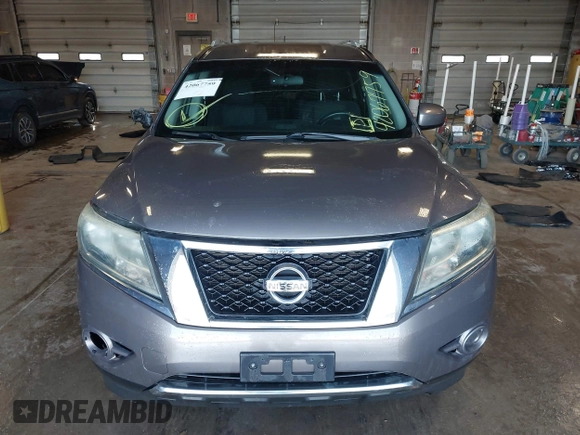 2014 Nissan Pathfinder S with VIN 5N1AR2MM7EC601720, listed as a IAAI auction lot 42067759 with 114,910 mi miles and . Bid and sale history available at DreamBid. Image 12.