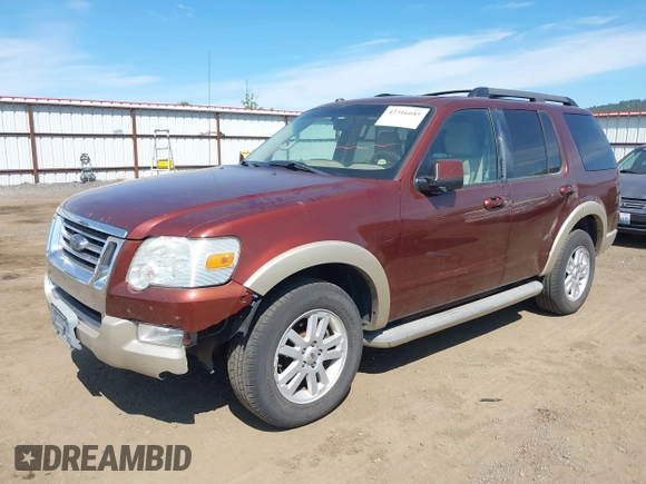 2010 Ford Explorer Eddie Bauer z VIN 1FMEU7EE5AUA73670, wystawiony jako IAAI lot #42316685 z przebiegiem 203 552 mil mil oraz . Historia ofert i sprzedaży dostępna na DreamBid. Obrazek 2.