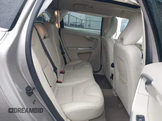 2013 Volvo XC60 T6 with VIN YV4902DZ7D2449646, listed as a IAAI auction lot 41764164 with 129,588 mi miles. Bid and sale history available at carsss.com. Image 8.