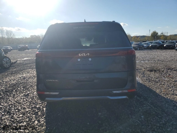 2023 Kia Carnival SX Prestige with VIN KNDNE5H35P6194373, listed as a Copart auction lot 80249694 with 43,721 mi miles and Salvage Title. Bid and sale history available at carsss.com. Image 6.