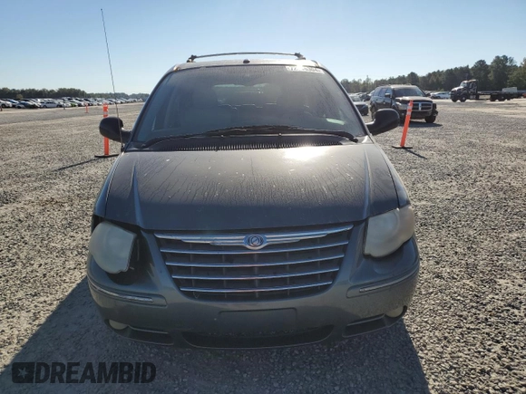 2006 Chrysler Town & Country LWB Limited with VIN 2A8GP64LX6R640192, listed as a Copart auction lot 72846304 with 258,282 mi miles and Salvage Title. Bid and sale history available at carsss.com. Image 5.