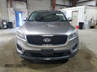 2016 Kia Sorento LX with VIN 5XYPG4A36GG186464, listed as a Copart auction lot 50927305 with 268,846 mi miles and Salvage Title. Bid and sale history available at carsss.com. Image 5.