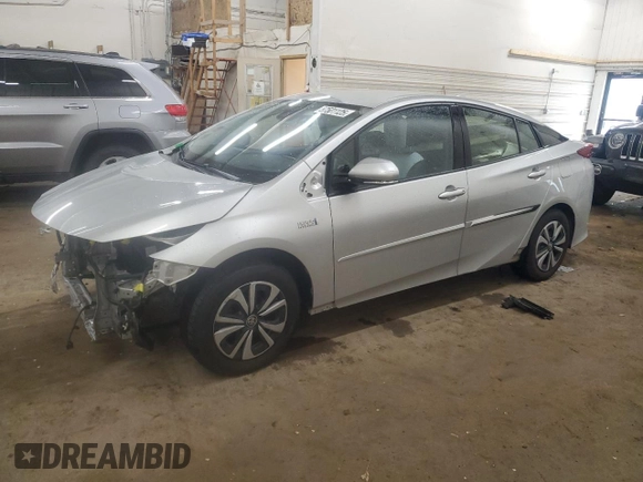 2017 Toyota Prius Plus z VIN JTDKARFP9H3034575, wystawiony jako Copart lot #57501125 z przebiegiem 82 647 mil mil oraz Szkoda całkowita • Salvage title. Historia ofert i sprzedaży dostępna na DreamBid. Obrazek 1.