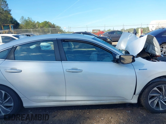 2020 Honda Insight Touring with VIN 19XZE4F98LE004931, listed as a IAAI auction lot 40832066 with 79,013 mi miles and . Bid and sale history available at carsss.com. Image 13.