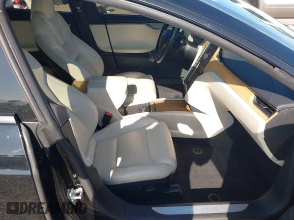 2020 Tesla Model S Long Range with VIN 5YJSA1E24LF381878, listed as a IAAI auction lot 41965340 with 47,468 mi miles. Bid and sale history available at carsss.com. Image 5.