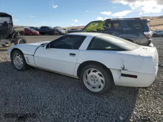 1992 Chevrolet Corvette with VIN 1G1YY23P4N5114876, listed as a Copart auction lot 84500564 with 0 mi miles and Salvage Title. Bid and sale history available at carsss.com. Image 2.