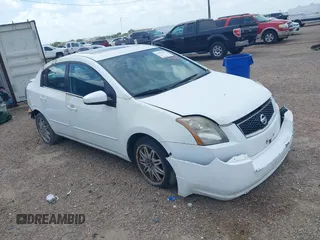 2008 Nissan Sentra SE-R z VIN 3N1BB61E18L644690, wystawiony jako IAAI lot #42507607 z przebiegiem 136 659 mil mil oraz . Historia ofert i sprzedaży dostępna na DreamBid. Obrazek 1.