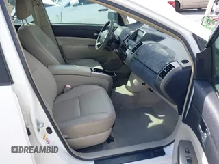 2006 Toyota Prius with VIN JTDKB20U563189236, listed as a IAAI auction lot 41729828 with 205,935 mi miles. Bid and sale history available at carsss.com. Image 5.