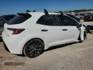 2022 Toyota Corolla Hatchback SE with VIN JTND4MBE5N3189994, listed as a Copart auction lot 68361523 with 22,038 mi miles and Salvage Title. Bid and sale history available at carsss.com. Image 3.
