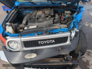 2007 Toyota FJ Cruiser with VIN JTEBU11F770045271, listed as a Copart auction lot 51070425 with 280,751 mi miles and Salvage Title. Bid and sale history available at carsss.com. Image 12.