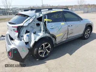 2024 Subaru Crosstrek Premium с VIN JF2GUADC2R8882446, выставлен на аукционе IAAI как лот 41810561 с пробегом 4 010 миль миль и . История ставок и продаж доступна на DreamBid. Изображение 4.