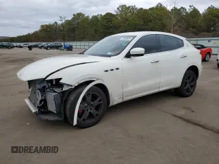 2020 Maserati Levante with VIN ZN661XUA8LX354653, listed as a Copart auction lot 72980022 with 25,228 mi miles. Bid and sale history available at carsss.com. Image 1.
