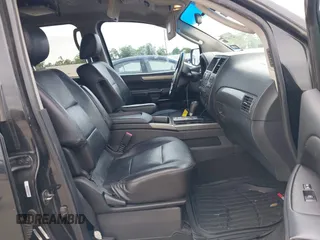 2009 Nissan Armada SE z VIN 5N1BA08D59N602675, wystawiony jako IAAI lot #42314277 z przebiegiem 168 540 mil mil oraz . Historia ofert i sprzedaży dostępna na DreamBid. Obrazek 5.