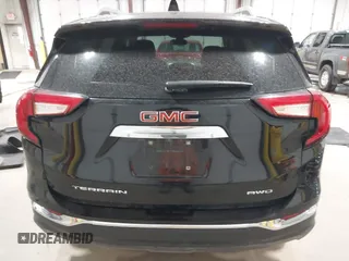 2024 GMC Terrain SLT z VIN 3GKALVEGXRL338413, wystawiony jako IAAI lot #42592625 z przebiegiem 31 104 mil mil oraz . Historia ofert i sprzedaży dostępna na DreamBid. Obrazek 17.