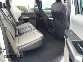 2015 Ford F-150 XLT with VIN 1FTEW1EP4FKE56578, listed as a IAAI auction lot 41977606 with 84,058 mi miles. Bid and sale history available at carsss.com. Image 8.