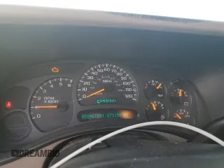 2003 Chevrolet Silverado 1500 with VIN 2GCEC19T131297143, listed as a Copart auction lot 84988674 with 271,156 mi miles and Salvage Title. Bid and sale history available at carsss.com. Image 9.