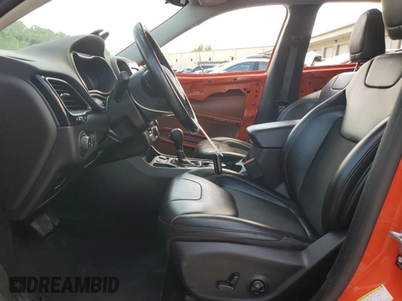 2021 Jeep Cherokee Altitude with VIN 1C4PJLLB0MD120101, listed as a Copart auction lot 57045855 with 61,377 mi miles and Salvage title. Bid and sale history available at DreamBid. Image 7.