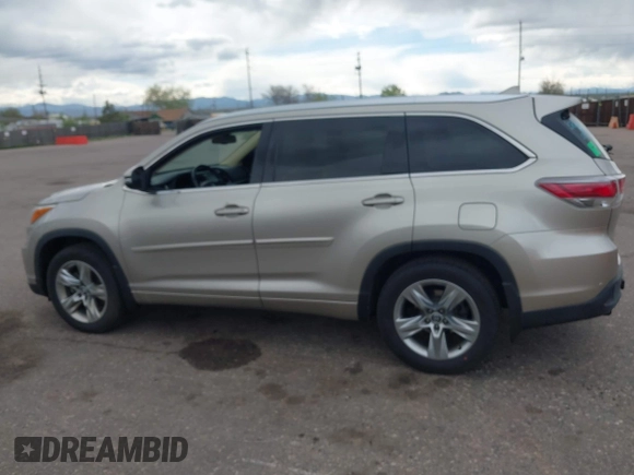 2016 Toyota Highlander Limited with VIN 5TDDKRFH1GS303129, listed as a IAAI auction lot 42112630 with 144,049 mi miles and . Bid and sale history available at DreamBid. Image 14.