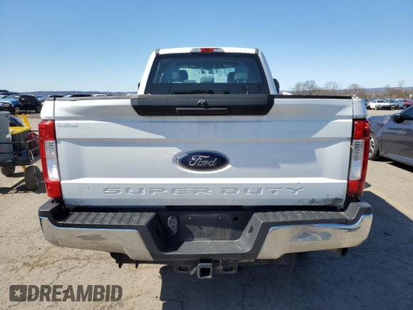 2018 Ford Super Duty F-250 SRW XL with VIN 1FT7W2B6XJEC73588, listed as a Copart auction lot 46824385 with 69,912 mi miles and Salvage Title. Bid and sale history available at carsss.com. Image 6.