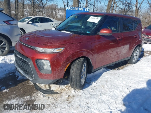 2020 Kia Soul LX with VIN KNDJ23AU6L7097430, listed as a IAAI auction lot 41288206 with 74,398 mi miles. Bid and sale history available at carsss.com. Image 2.