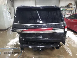 2022 Lincoln Navigator Standard z VIN 5LMJJ3NT2NEL08277, wystawiony jako Copart lot #37306614 z przebiegiem 47 572 mil mil oraz . Historia ofert i sprzedaży dostępna na DreamBid. Obrazek 6.