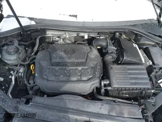 2020 Volkswagen Tiguan SE with VIN 3VV2B7AX4LM136531, listed as a IAAI auction lot 41528490 with 62,659 mi miles. Bid and sale history available at carsss.com. Image 10.
