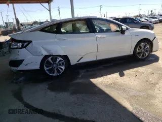 2019 Honda Clarity Plug-In Hybrid with VIN JHMZC5F13KC002031, listed as a Copart auction lot 49416264 with 44,365 mi miles. Bid and sale history available at carsss.com. Image 3.