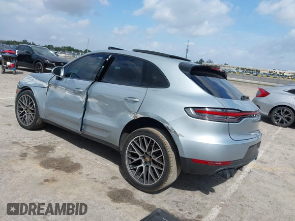 2019 Porsche Macan with VIN WP1AA2A51KLB02169, listed as a IAAI auction lot 41722760 with 66,238 mi miles and . Bid and sale history available at DreamBid. Image 3.
