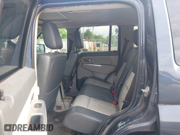 2008 Jeep Liberty Limited z VIN 1J8GN58K68W113973, wystawiony jako IAAI lot #42417083 z przebiegiem 493 836 mil mil oraz . Historia ofert i sprzedaży dostępna na DreamBid. Obrazek 8.