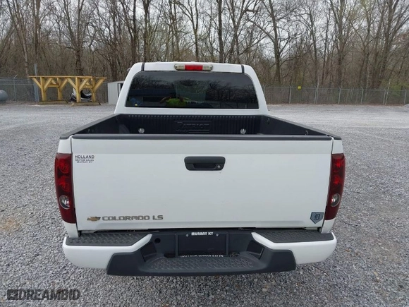 2011 Chevrolet Colorado LT w/1LT with VIN 1GCHTCFE6B8141559, listed as a IAAI auction lot 41812559 with 147,848 mi miles. Bid and sale history available at carsss.com. Image 16.