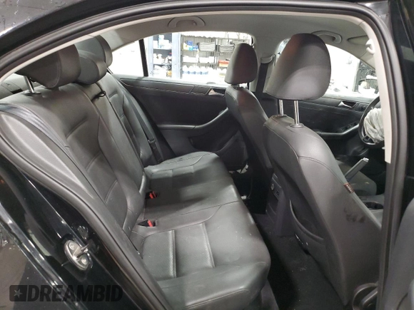 2011 Volkswagen Jetta Sedan SE with VIN 3VWDX7AJ2BM048626, listed as a Copart auction lot 85820194 with 161,504 mi miles and Non Repairable. Bid and sale history available at carsss.com. Image 10.