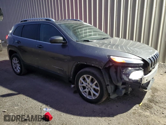 2018 Jeep Cherokee Latitude Plus with VIN 1C4PJLLX2JD606240, listed as a Copart auction lot 87389904 with 67,355 mi miles and Salvage Title. Bid and sale history available at carsss.com. Image 4.