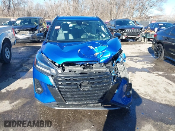 2024 Nissan Kicks SR with VIN 3N1CP5DV3RL495793, listed as a IAAI auction lot 41077823 with 17,252 mi miles and . Bid and sale history available at DreamBid. Image 12.